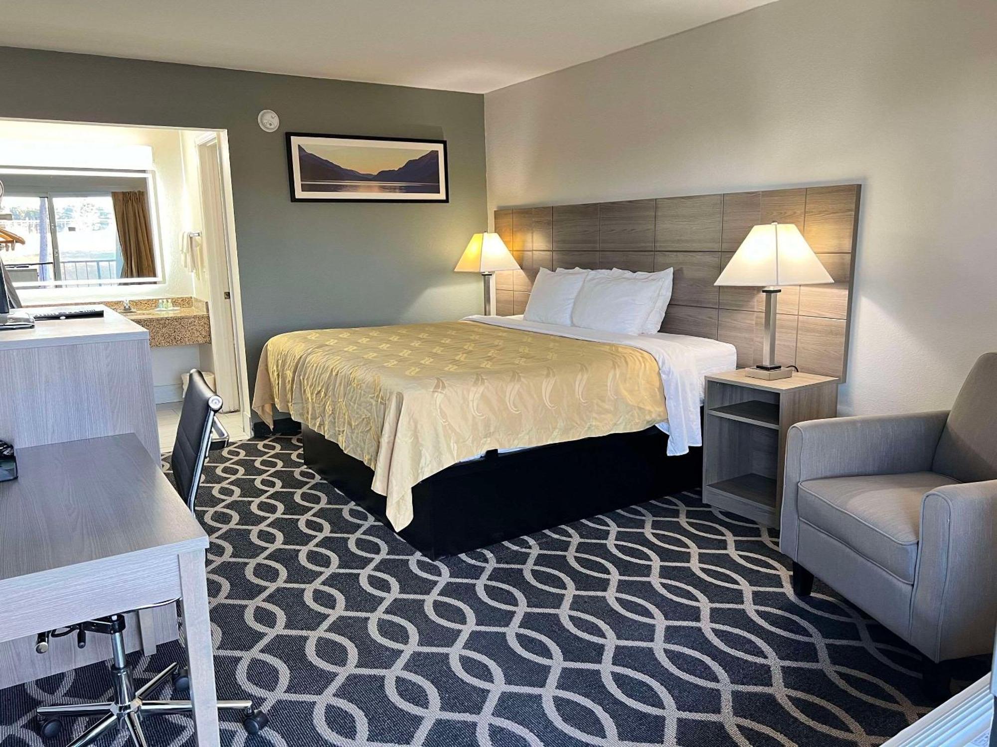 Quality Inn Manning I-95 Экстерьер фото